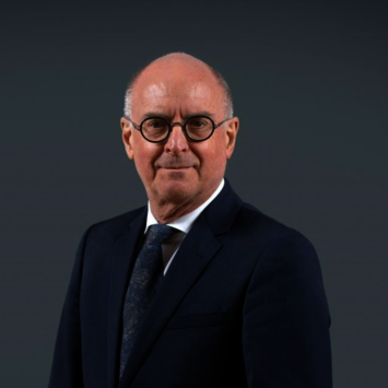 De sprekers van TAISIG: Prof. Dr. Emile Aarts